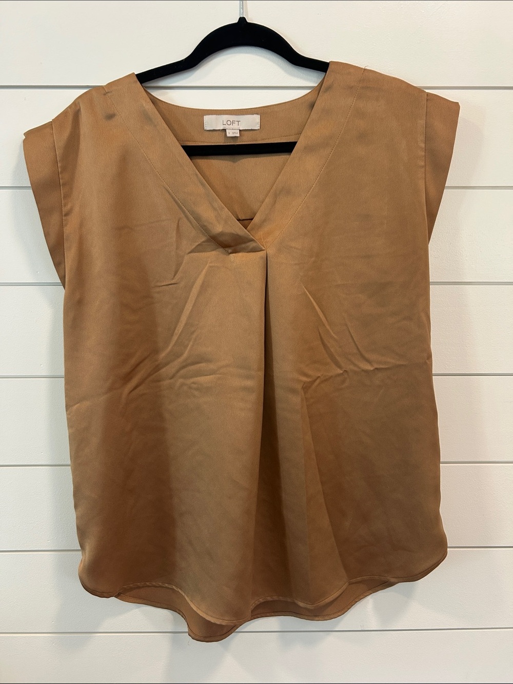LOFT Tan V-Neck Cap Sleeve Blouse